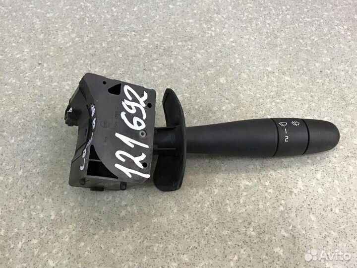 Переключатель стеклоочистителей Renault Logan 2005