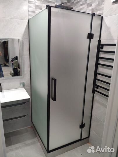 Душевые перегородки из стекла,изготовление монтаж