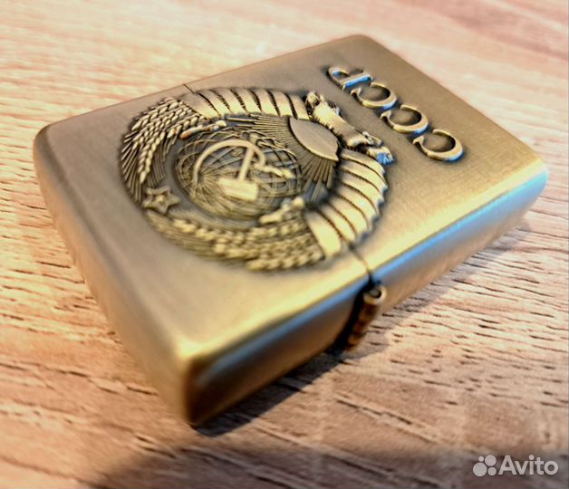 Зажигалка бензиновая Зиппо Zippo