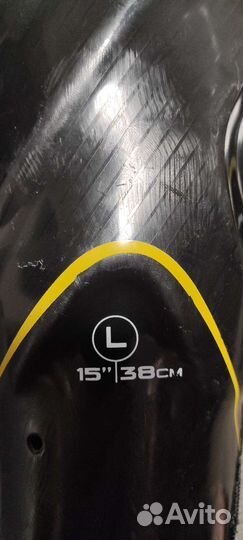 Щитки хоккейные 15 easton