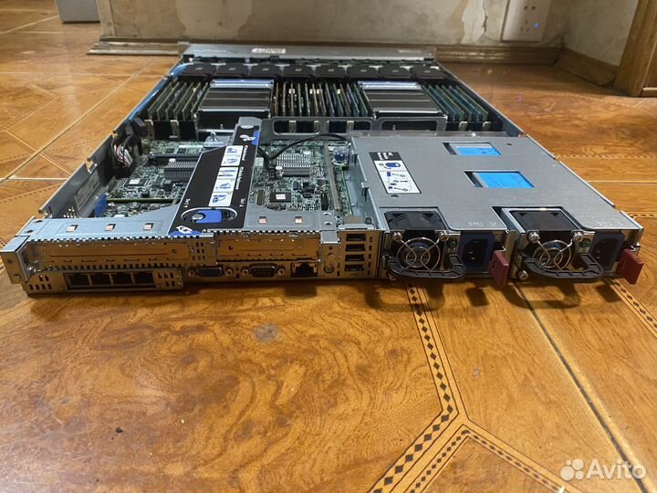 Сервер HP ProLiant DL360p Gen8