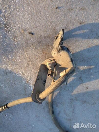 Шланг тормозной передний Мицубиси Аутлендер 3