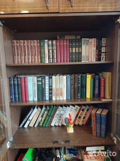 Книги отдам бесплатно