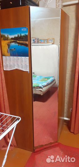 Угловой шкаф