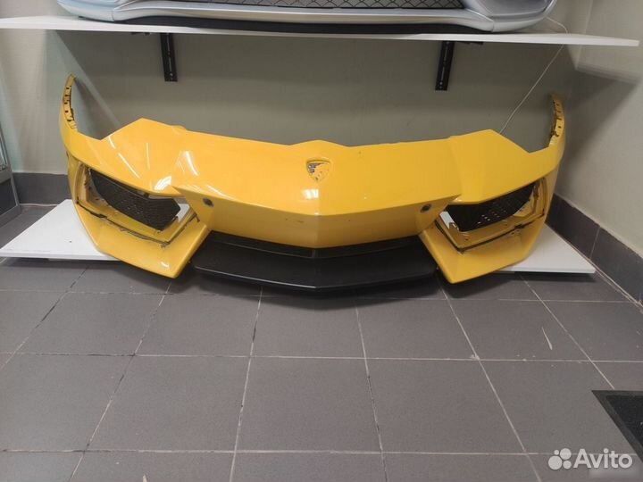Бампер передний Lamborghini LP700-4 Aventador
