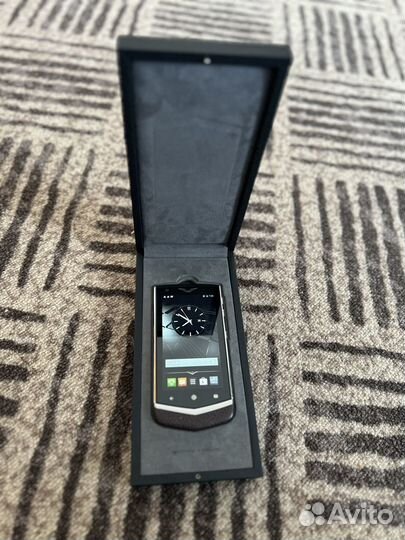 Телефон Верту