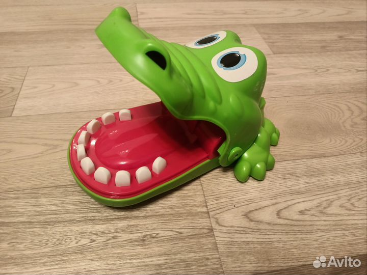 Hasbro Кроко дантист