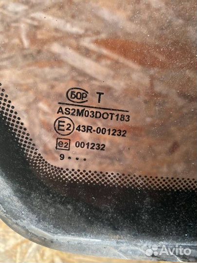 Стекло кузовное заднее левое LADA 2110