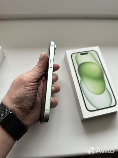 iPhone 15, 128 ГБ