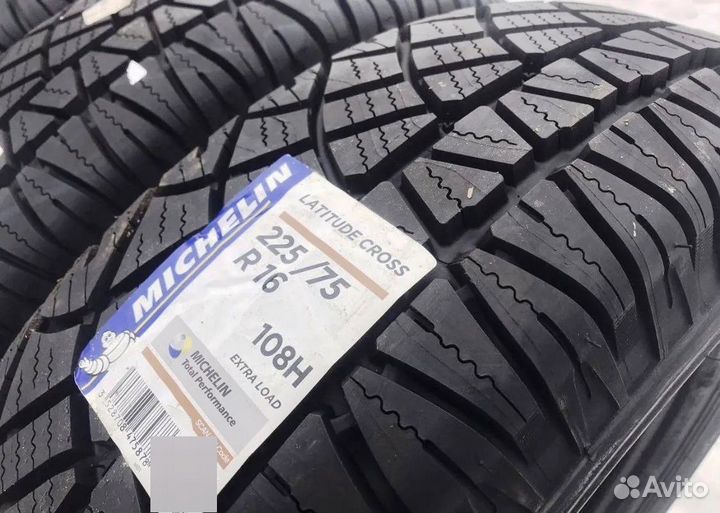 Michelin Latitude Cross 225/75 R16 108H