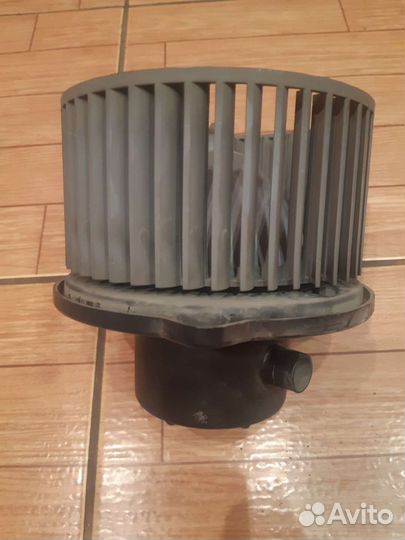 Э/вентилятор отопителя для а/м
