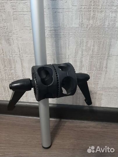 Держатель отражателя Falcon Eyes RBH-2566