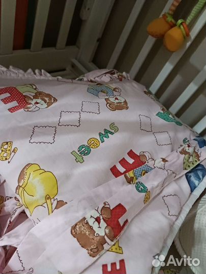 Бортики в кроватку