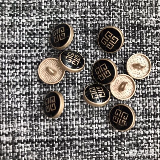 Пуговицы стиль givenchy Живанши