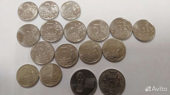 Продажа юбилейных монет России