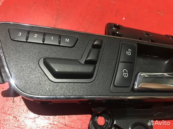 Ручка двери передняя правая Mercedes-Benz W212