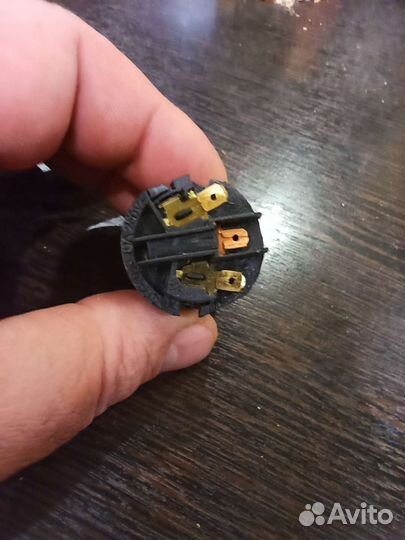 Контакт для чайника