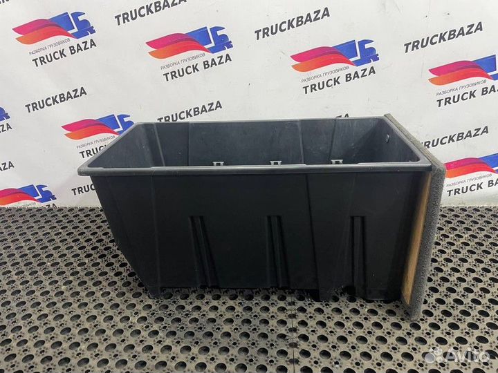 1650718 Ящик вещевой Daf XF105