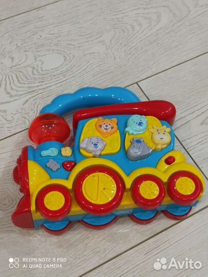 Паровозик музыкальный
