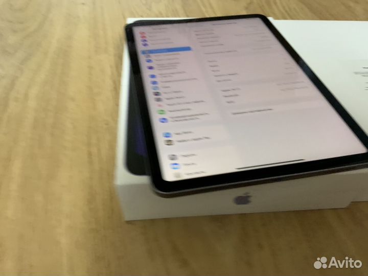 iPad air 5 2022 m1 64gb