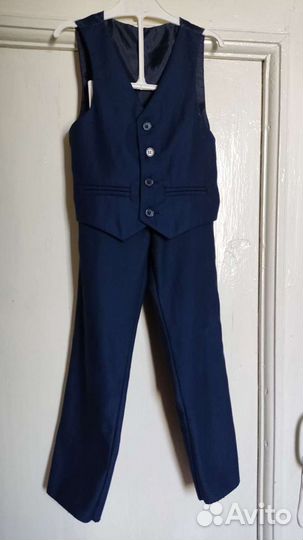 Костюм тройка на выпускной, школьный. 116-120