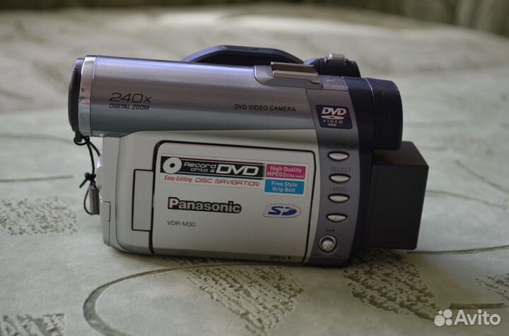 Panasonic VDR-M30 (DVD видеокамера made in Japan)