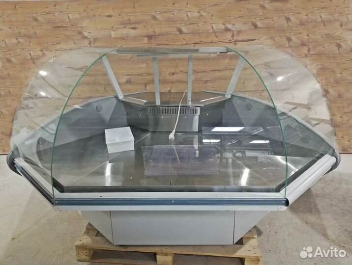 Витрина холодильная угловая Илеть вхс ун бу