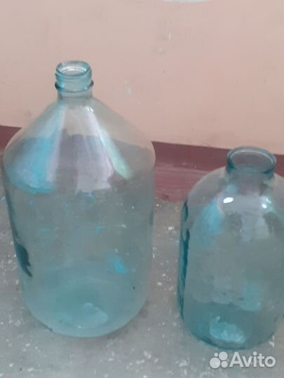 Стеклянные бутыли 20л - 500. 10л - 300