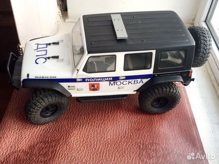 Р/управляемая модель Wrangler Rubicon Axial SCX-10