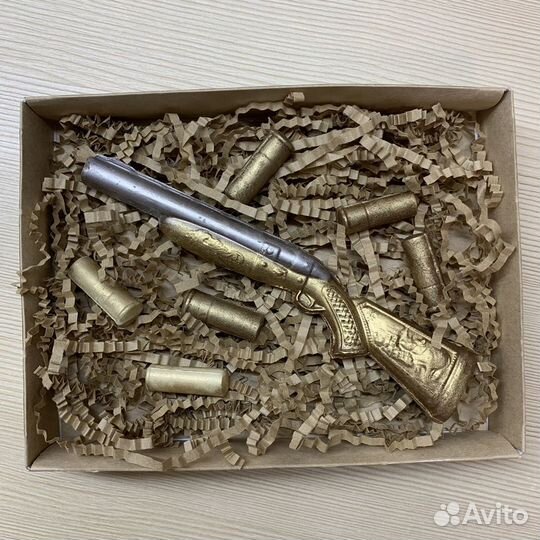 Шоколадный пистолет,инструменты, ружье, машина