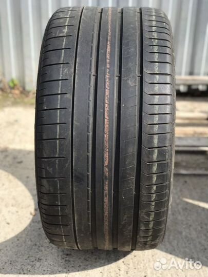Pirelli P Zero PZ4 315/30 R21