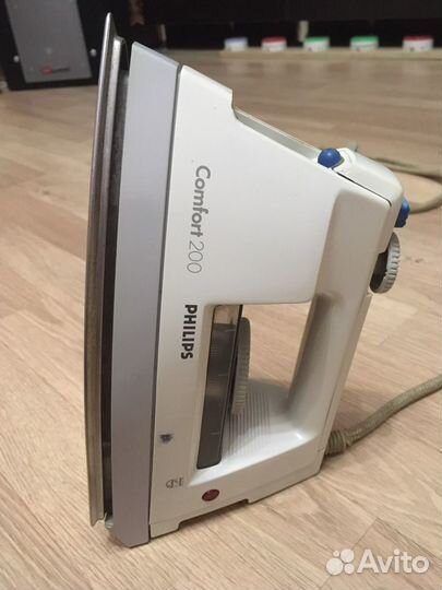 Утюг Philips Comfort 200