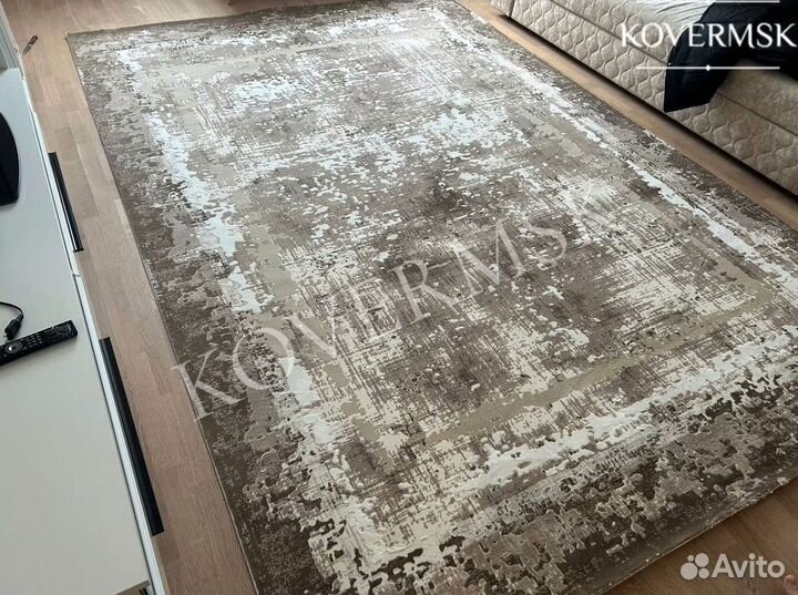 Ковер новый