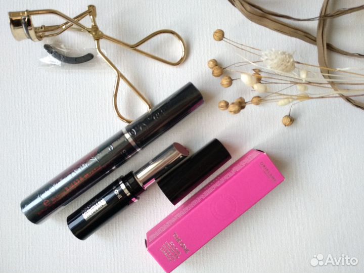 Новая декоративная косметика тушь помада щипцы