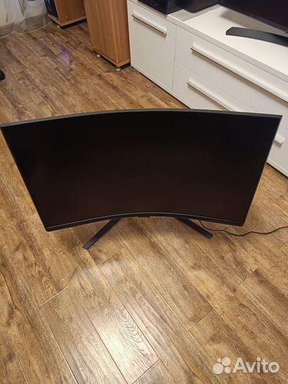 Монитор Samsung Odyssey G6 G65B S32BG650EI