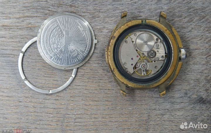 Часы восток командирские