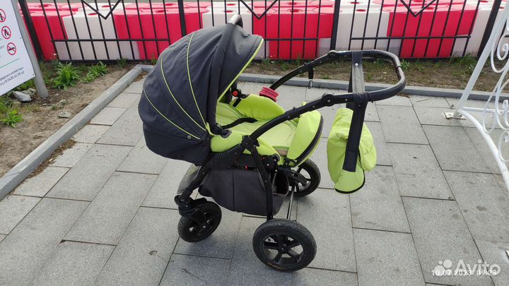 Коляска Tutis Zippy 2 в 1