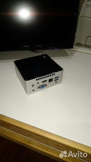 Неттоп Intel NUC
