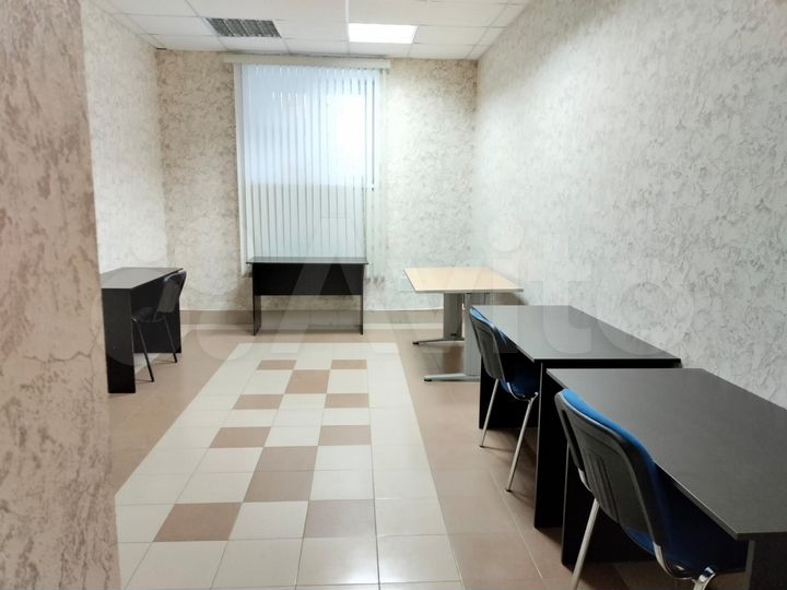 Офис рядом с метро 70 м²