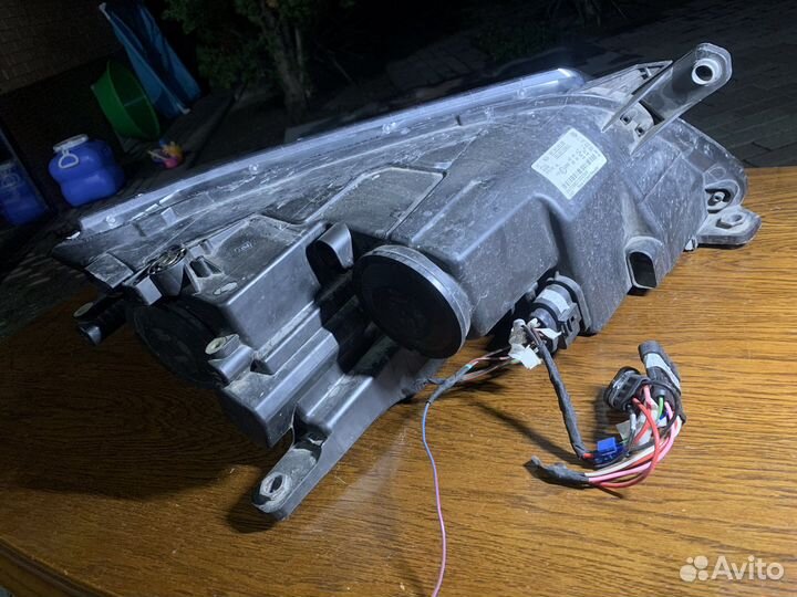 Фары volkswagen tiguan оригинал