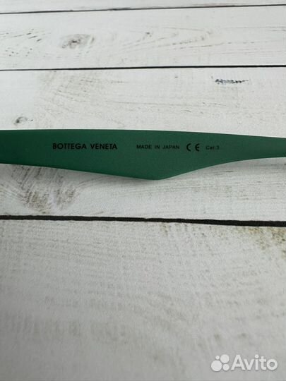 Солнцезащитные очки Bottega