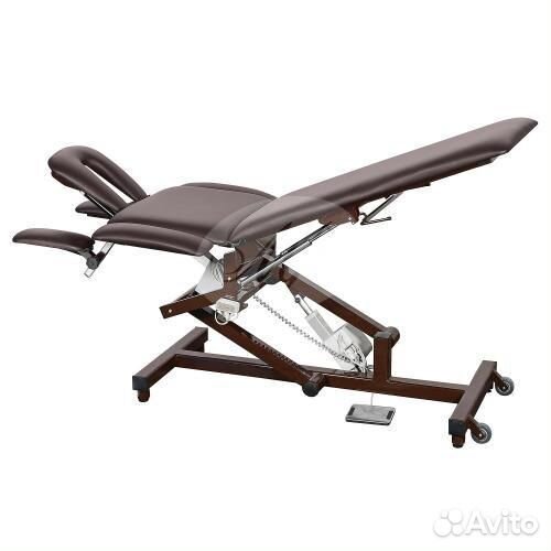 Кушетка медицинская массажная