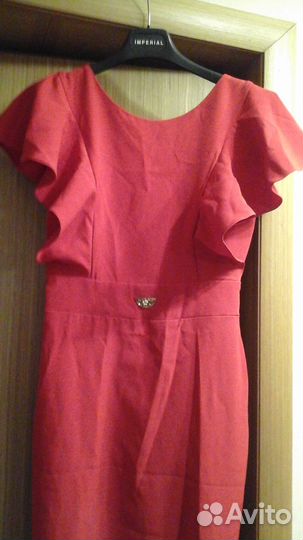 Платье 42 44 ярко -красное