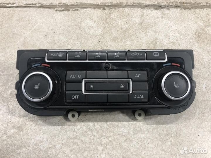 Блок управления климатической установкой Volkswage