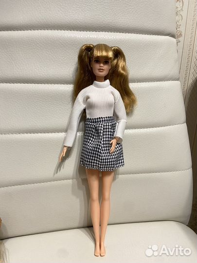 Кукла барби