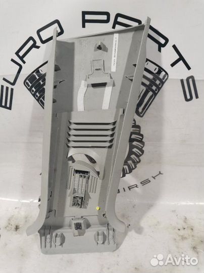 Обшивка стойки средняя левая Volkswagen Tiguan 20