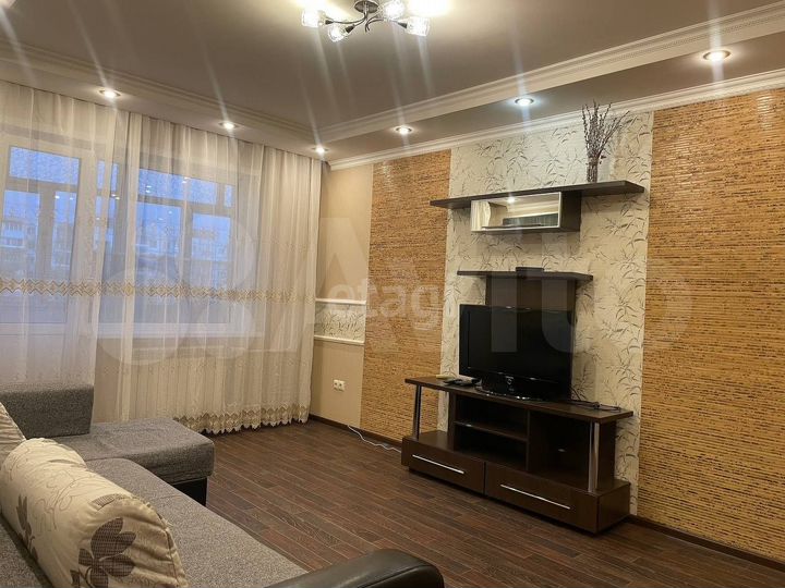 2-к. квартира, 60 м², 3/9 эт.