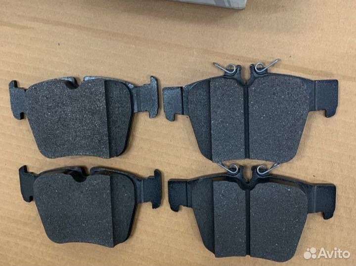 Тормозные колодки задние Mercedes GLC