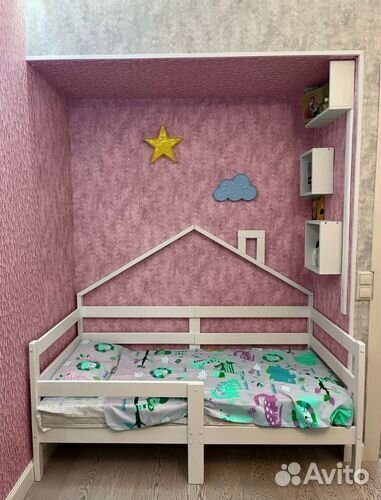 Кроватка Терем Инк из натурального дерева высокий