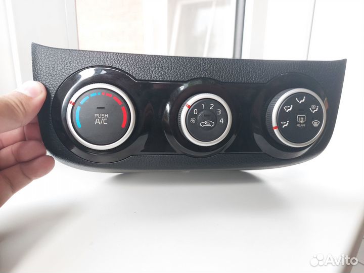 Блок управления отопителем Kia Rio 3 рестайлинг